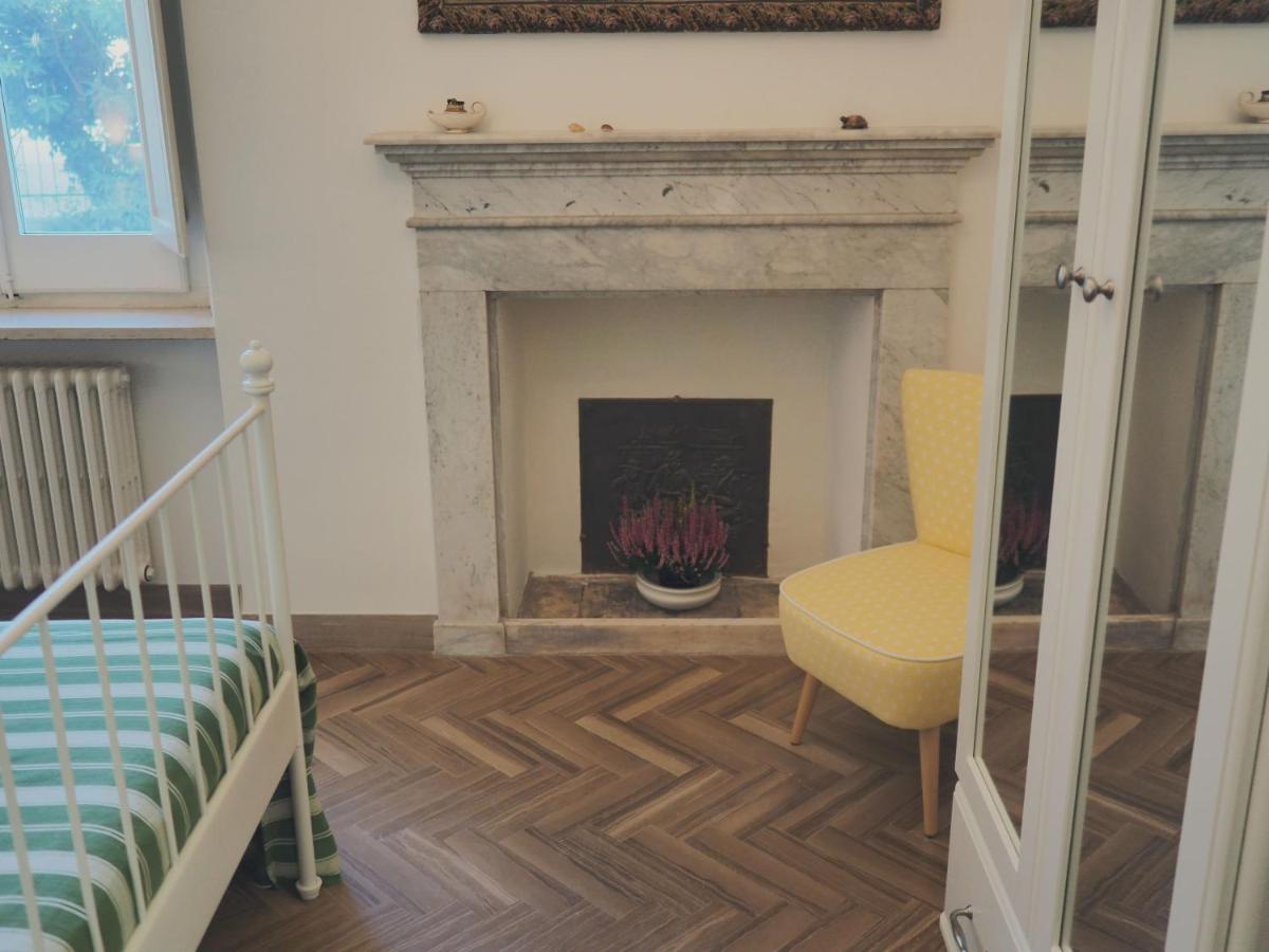 Villa Monti Colli del Tronto Bagian luar foto